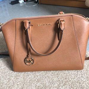 USED ONCE Michael kors Ciara purse